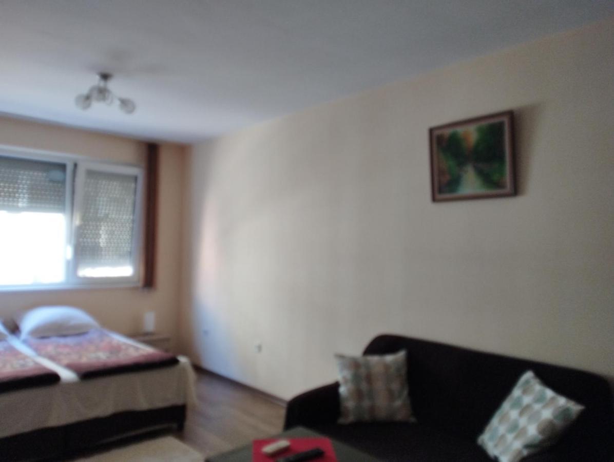 Studio Zora Burgas City Exterior foto