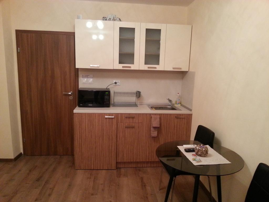 Studio Zora Burgas City Exterior foto